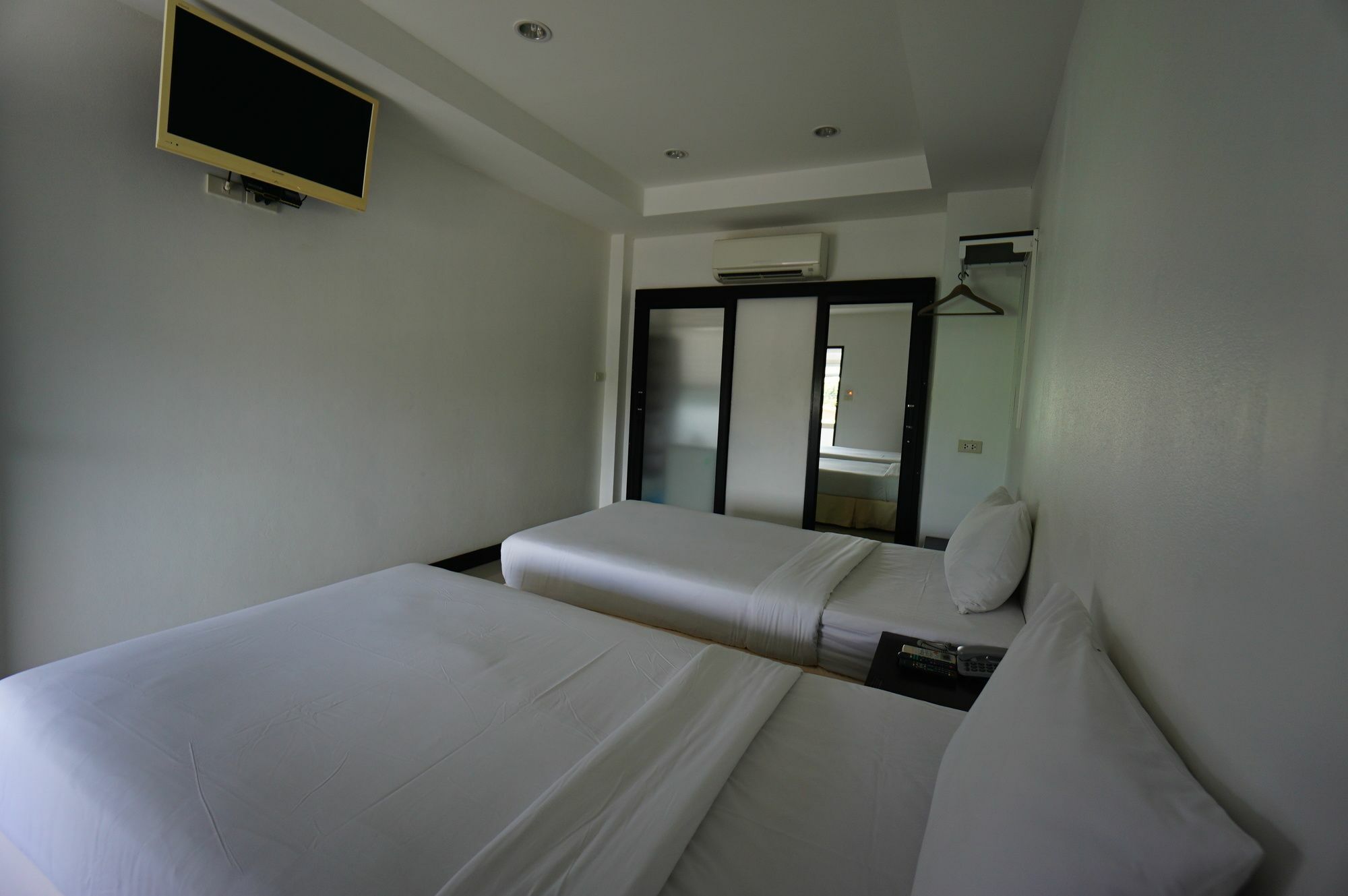 Phuket The Auto Place מראה חיצוני תמונה